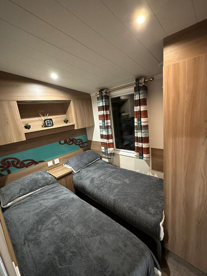 Luxurious 6 Berth Swift Bordeaux On Lyons Robin Hood Rhyl Villa Meliden Exterior foto
